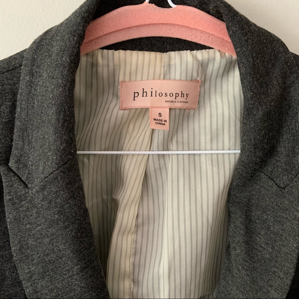 Grey lined Blazer - Picture 2 of 7